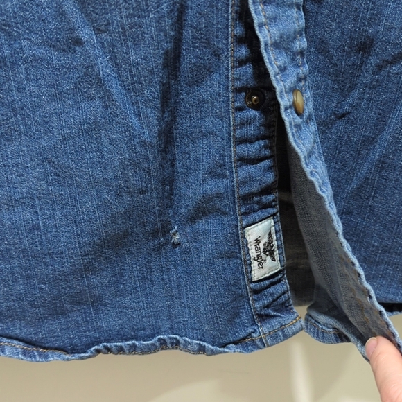 Wrangler Indigo Denim Chambray Button Down Shirt Women's S Country Western Blue - Picture 3 of 8
